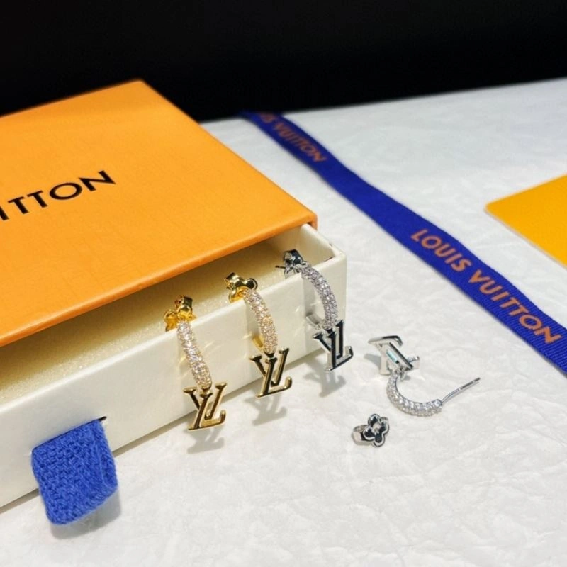 Trendsetting Louis Vuitton Earrings 251410