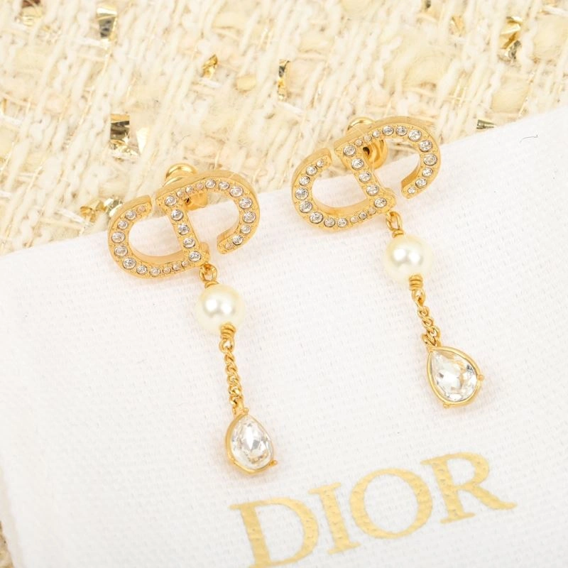 HighPerformance Louis Vuitton Earrings 251280