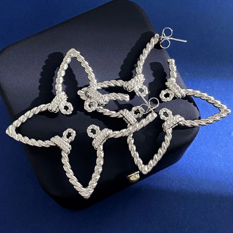 Louis Vuitton Earrings Lightweight 251305