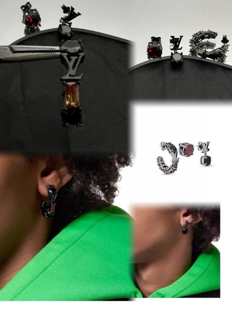 Sporty Louis Vuitton Earrings 251292