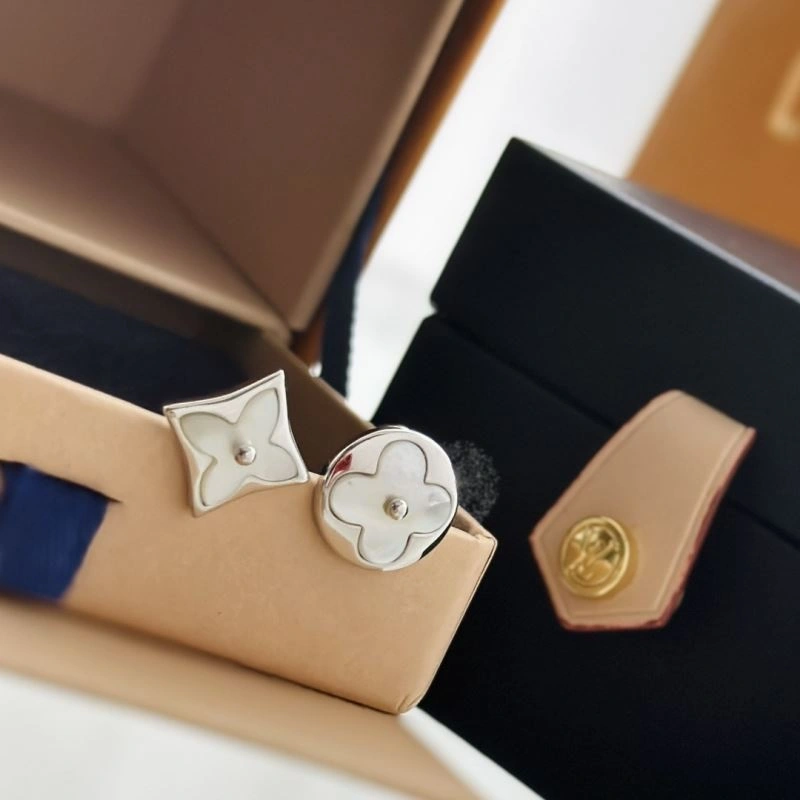 Bold Louis Vuitton Earrings 251275