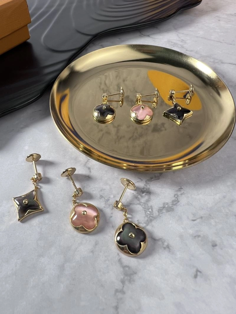 WeatherProof Louis Vuitton Earrings 251744
