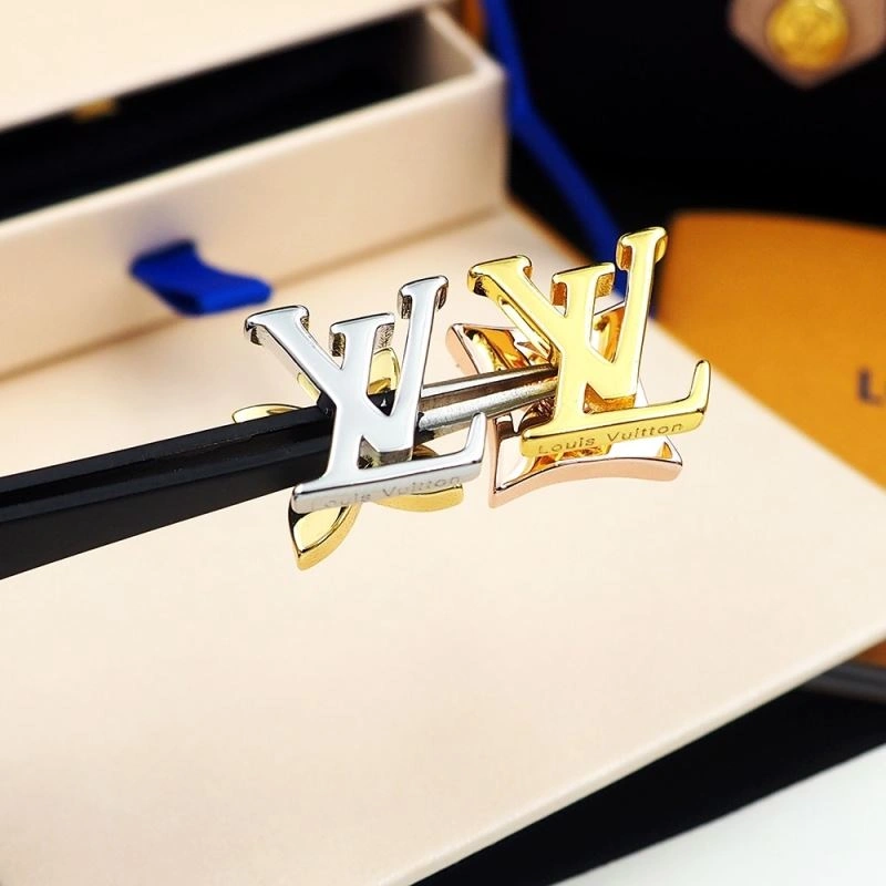 Louis Vuitton Earrings Compact 251715