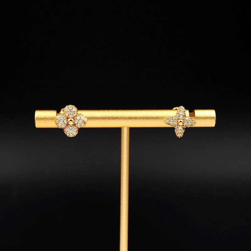 Stretchable Louis Vuitton Earrings 251713