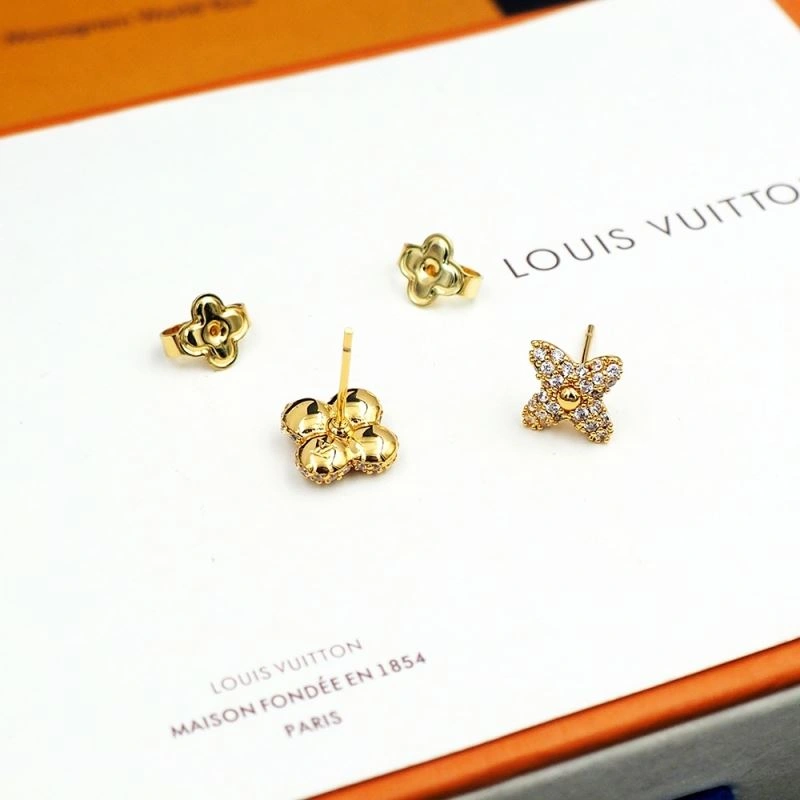 Stretchable Louis Vuitton Earrings 251713
