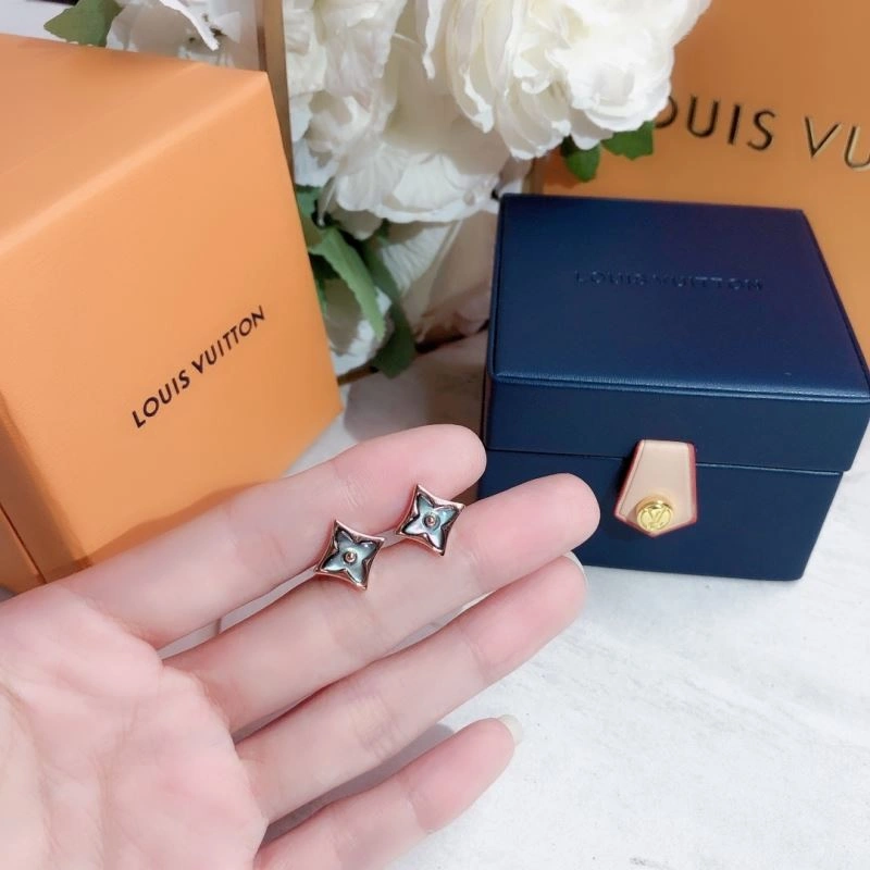 Tailored Louis Vuitton Earrings 251707