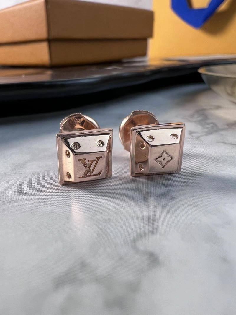 Classic Louis Vuitton Earrings 251709