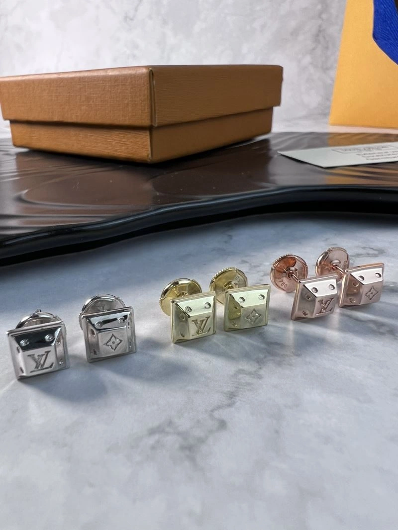 Classic Louis Vuitton Earrings 251709