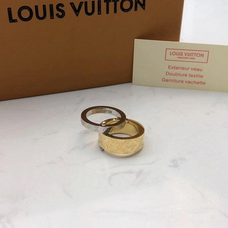 Louis Vuitton Earrings Lightweight 251532