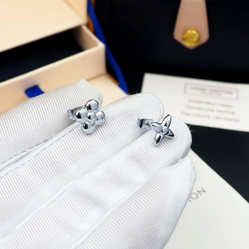 Louis Vuitton Earrings WaterResistant 251088