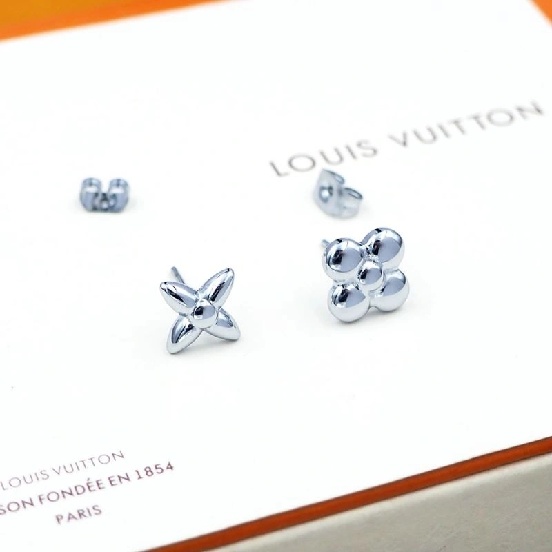 Louis Vuitton Earrings WaterResistant 251088