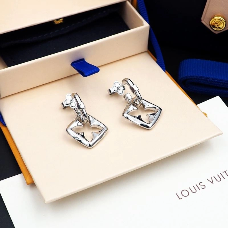 Louis Vuitton Earrings Contemporary 251100