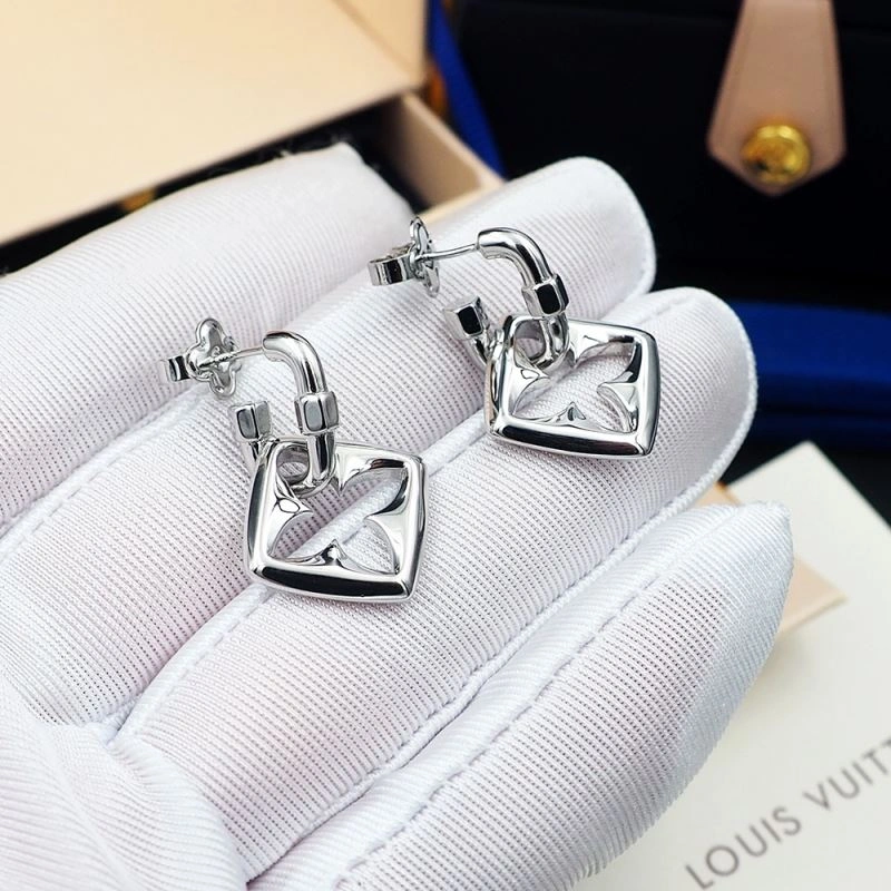 Louis Vuitton Earrings Contemporary 251100