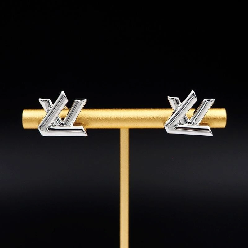 Louis Vuitton Earrings Attractive 251089