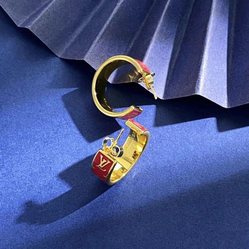 Minimalist Louis Vuitton Earrings 251101