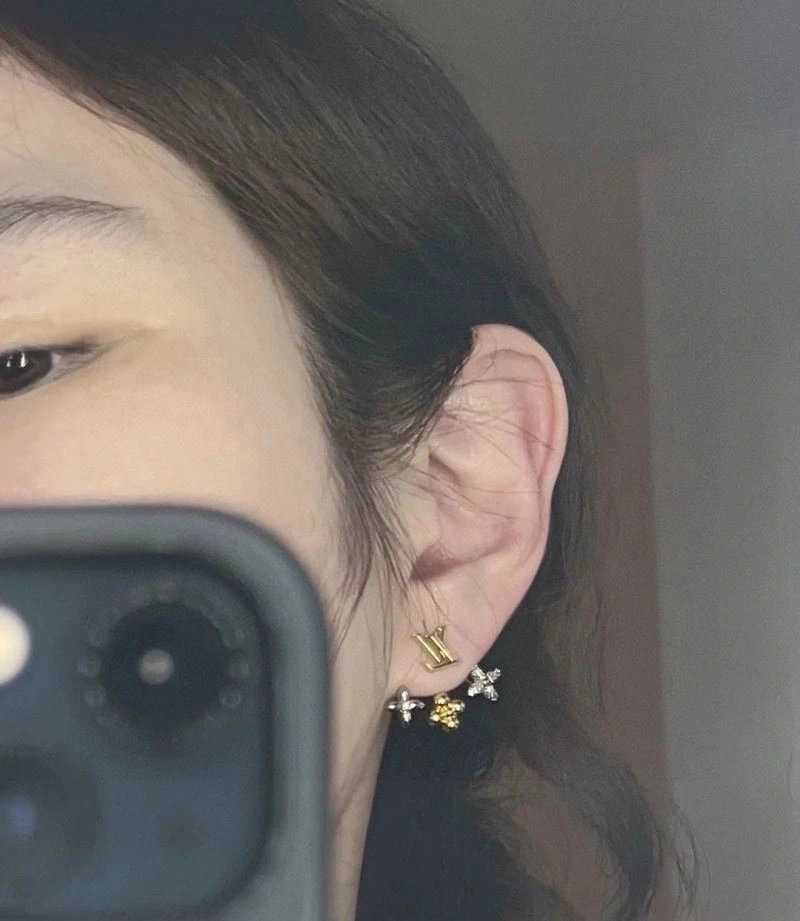 Louis Vuitton Earrings Casual 251091