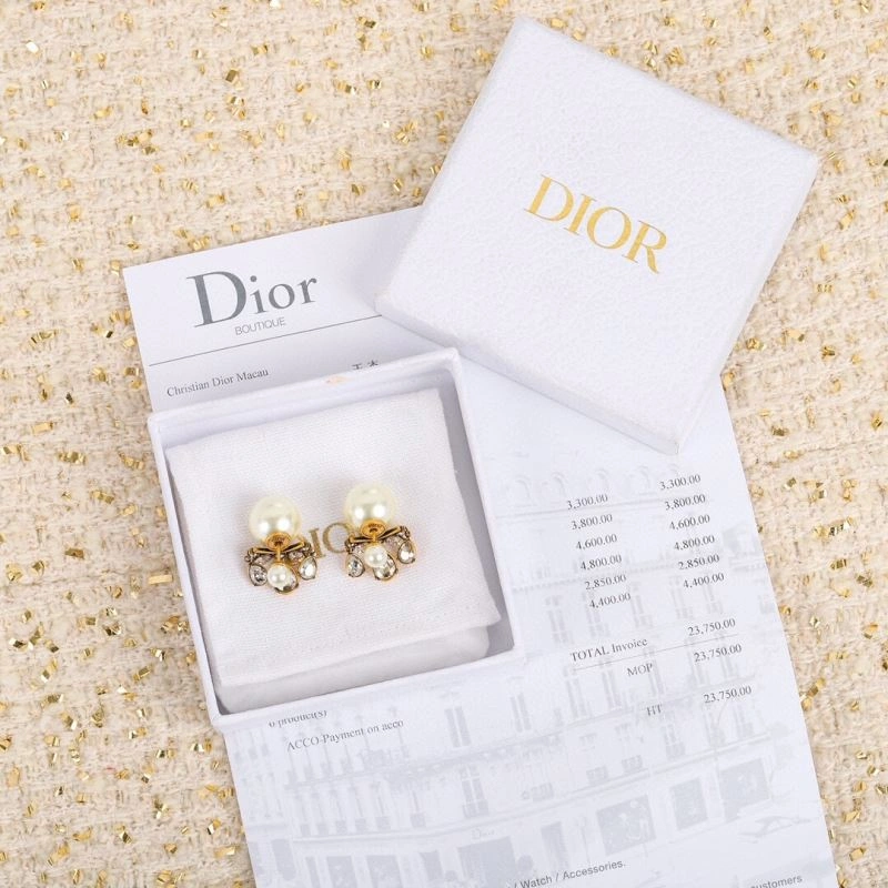 Practical Louis Vuitton Earrings 251087
