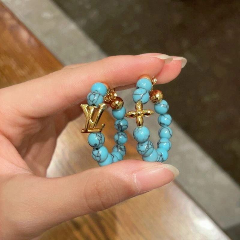 Snug Louis Vuitton Earrings 251079