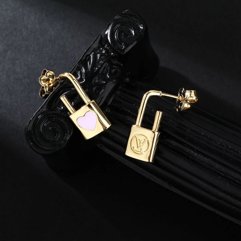 Minimalist Louis Vuitton Earrings 250953