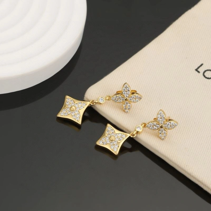 Soft Louis Vuitton Earrings 250938