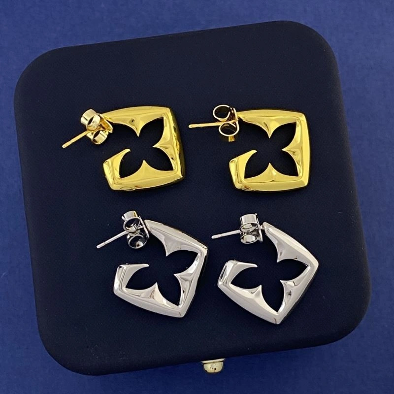 Minimalist Louis Vuitton Earrings 250935