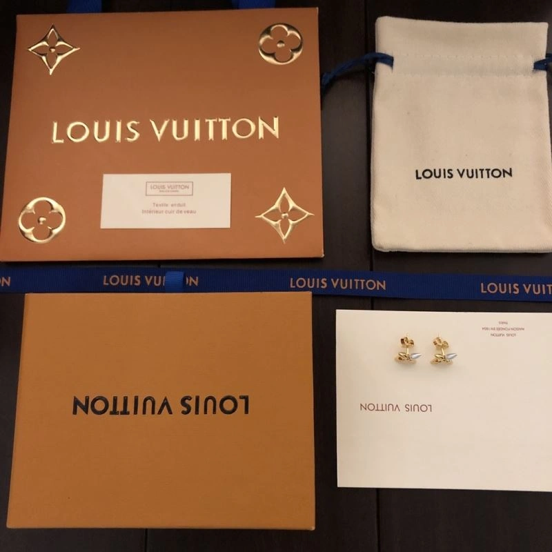 Louis Vuitton Earrings SmartChoice 250916
