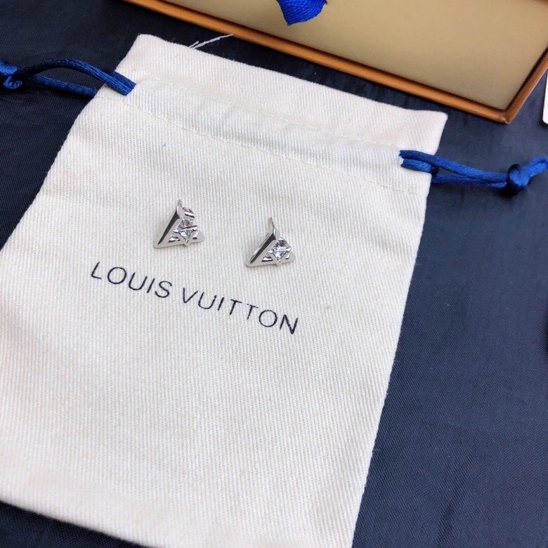 Louis Vuitton Earrings Chic 250931