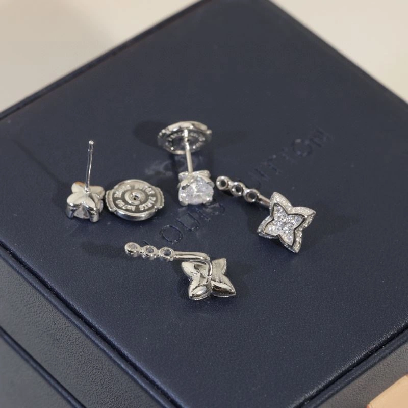 MultiPurpose Louis Vuitton Earrings 250668