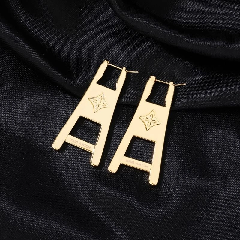 WellDesigned Louis Vuitton Earrings 250651