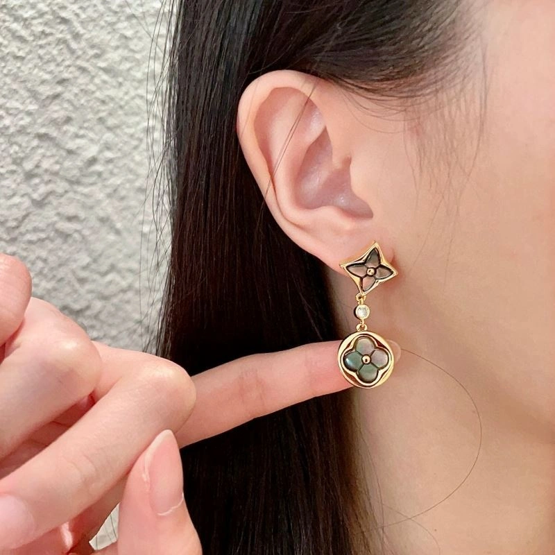 Louis Vuitton Earrings Youthful 250646