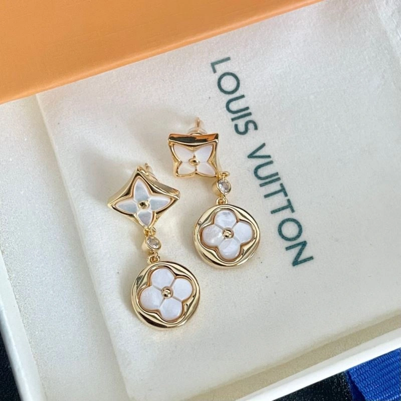 Tailored Louis Vuitton Earrings 250645