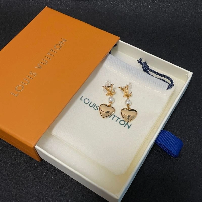 Effortless Louis Vuitton Earrings 250626