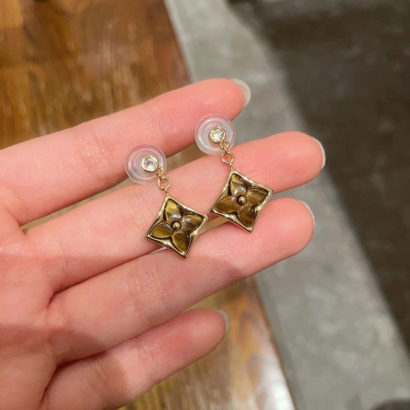 FlexibleFit Louis Vuitton Earrings 250634