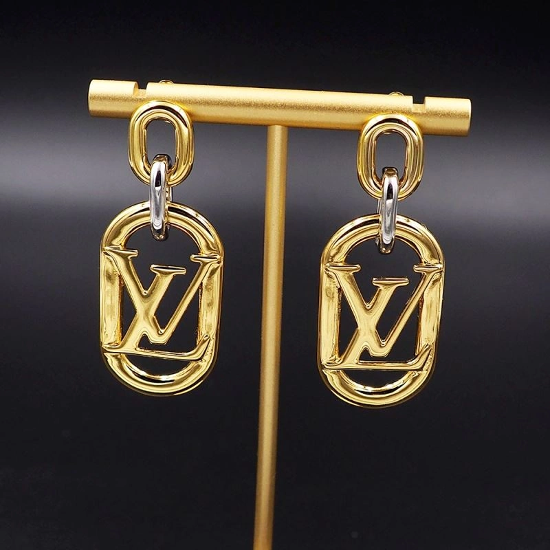 Flexible Louis Vuitton Earrings 250625