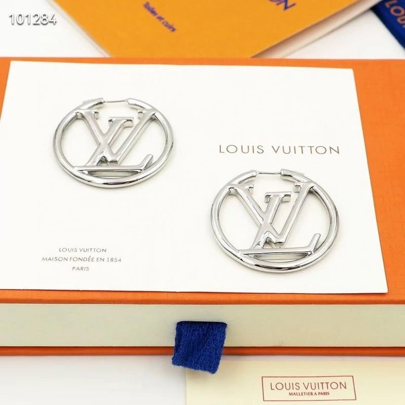 DailyWear Louis Vuitton Earrings 250633