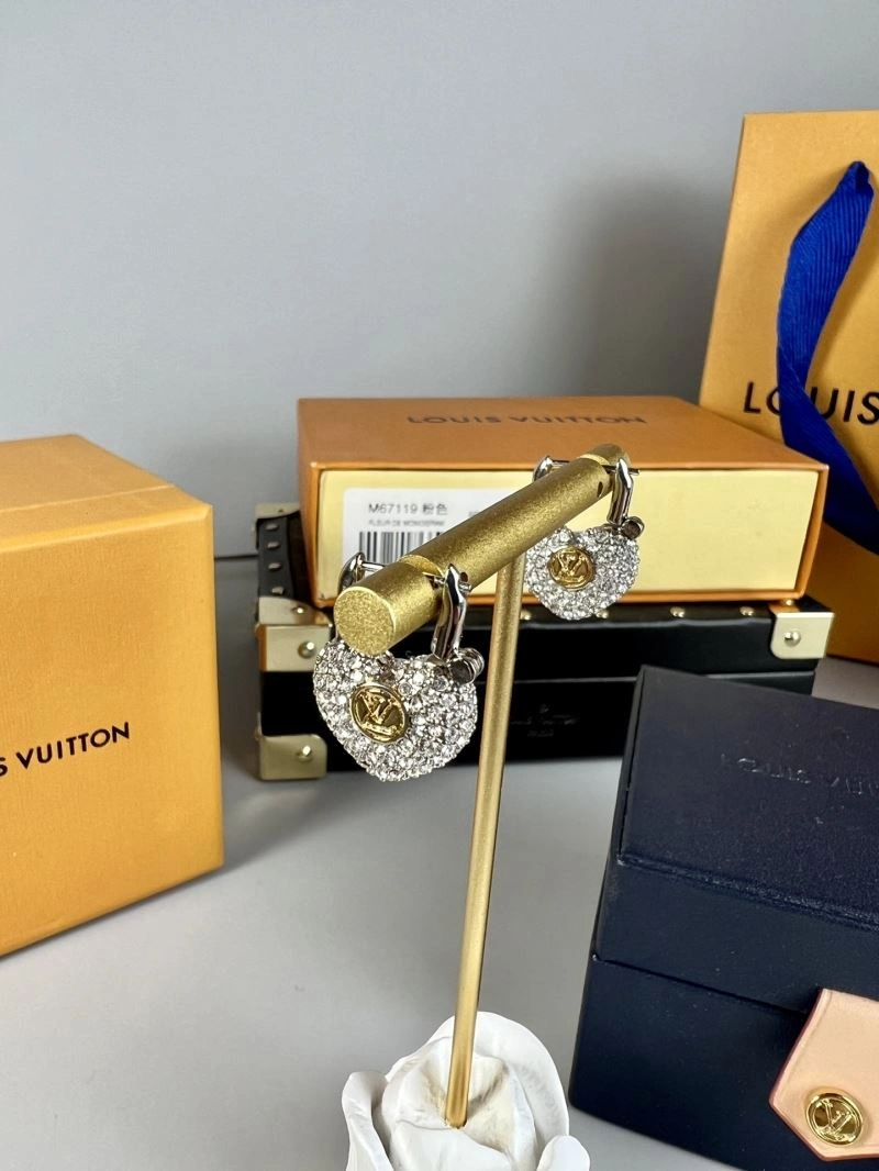 Louis Vuitton Earrings Lightweight 250631