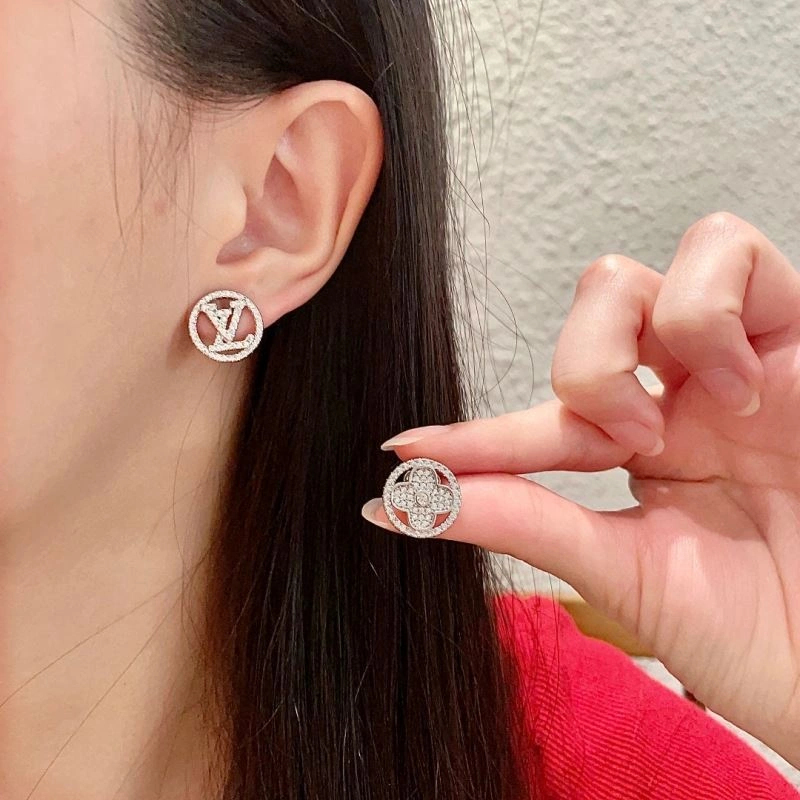 Louis Vuitton Earrings TimelessDesign 250637