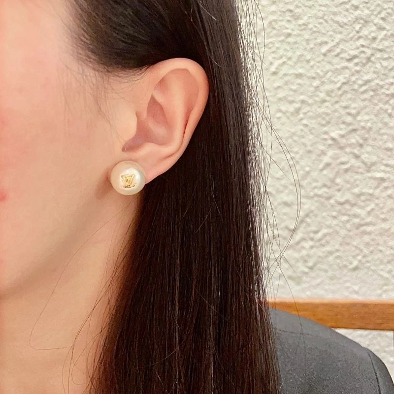 Louis Vuitton Earrings Snug 250616