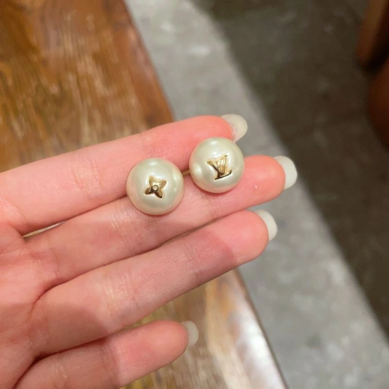 Louis Vuitton Earrings Snug 250616