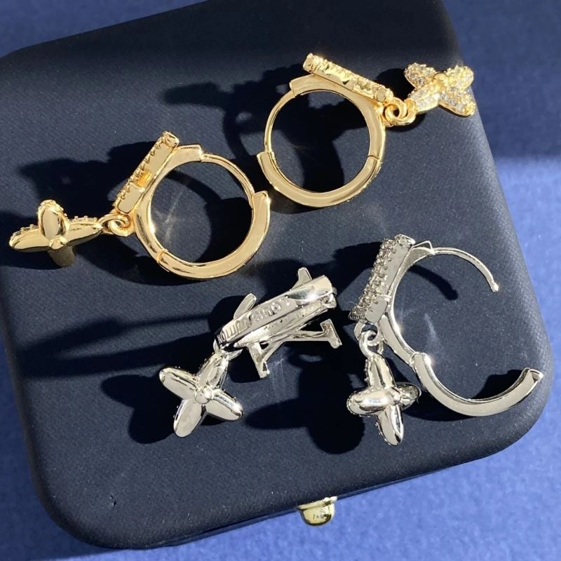 Louis Vuitton Earrings Compact 250600