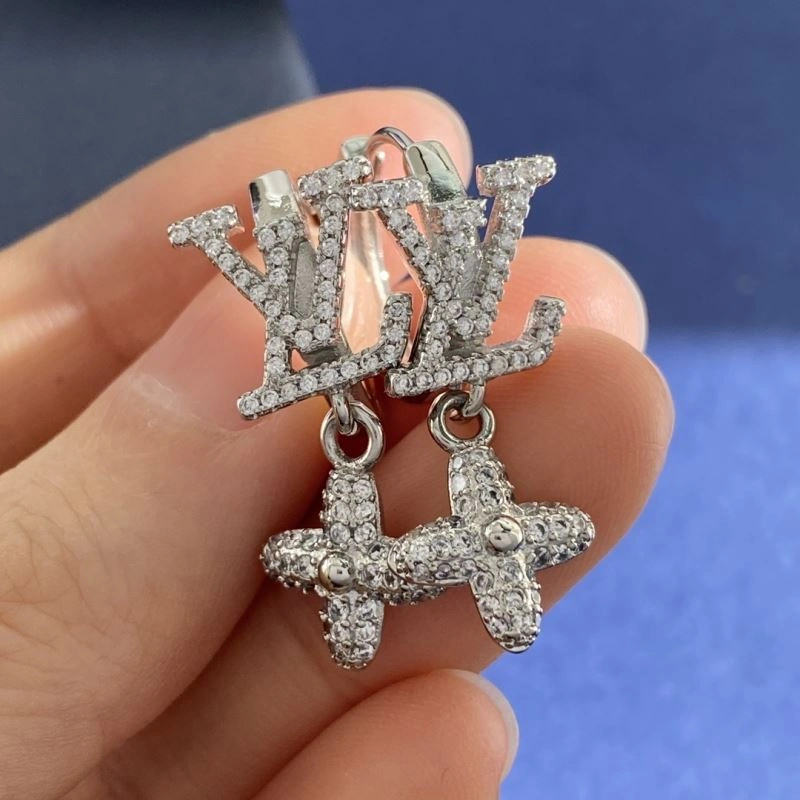 Louis Vuitton Earrings Compact 250600