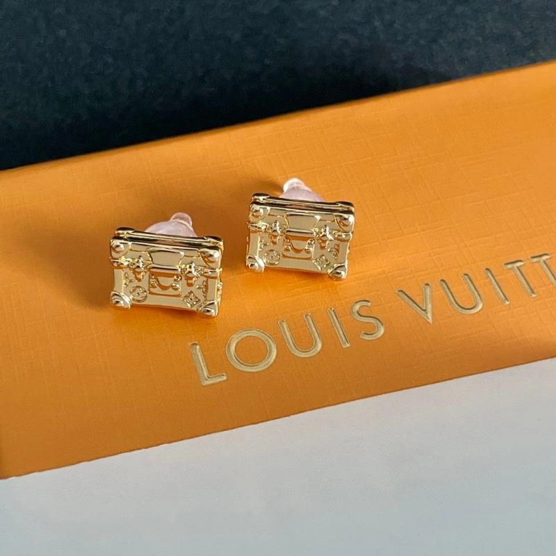 MultiPurpose Louis Vuitton Earrings 250584