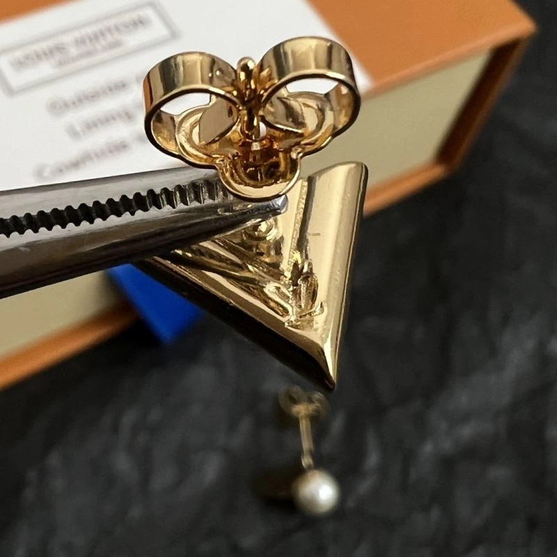 FlexibleFit Louis Vuitton Earrings 250571