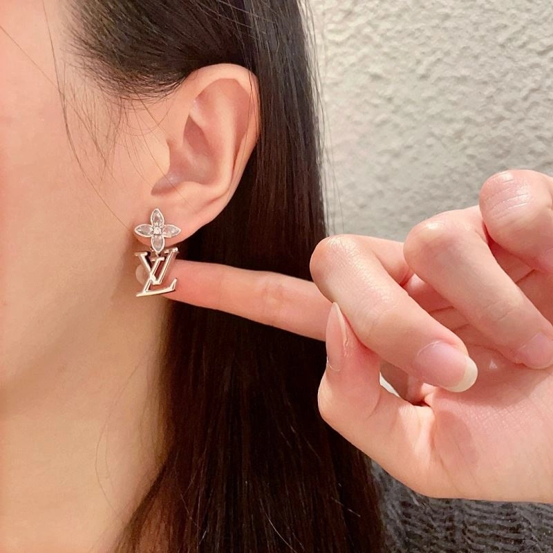 Louis Vuitton Earrings TravelReady 250220