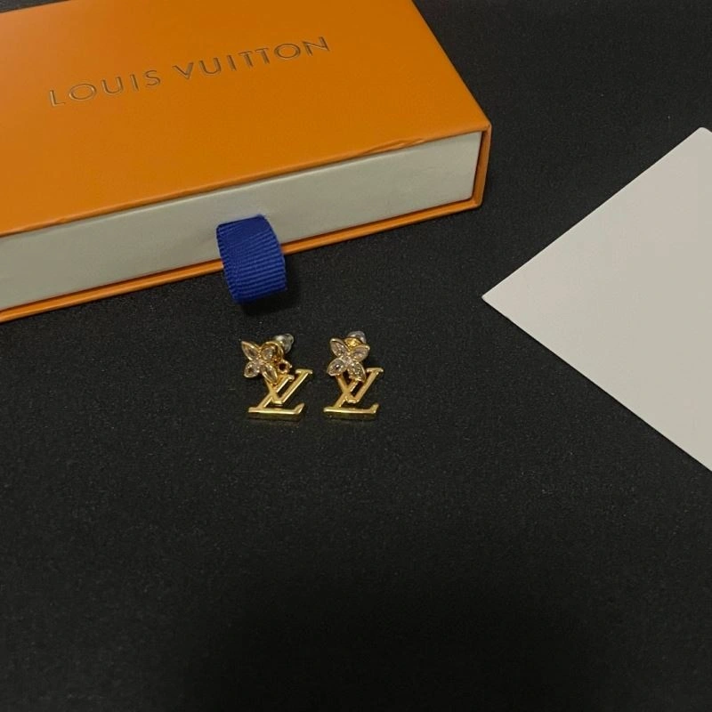 Louis Vuitton Earrings Comfortable 250205