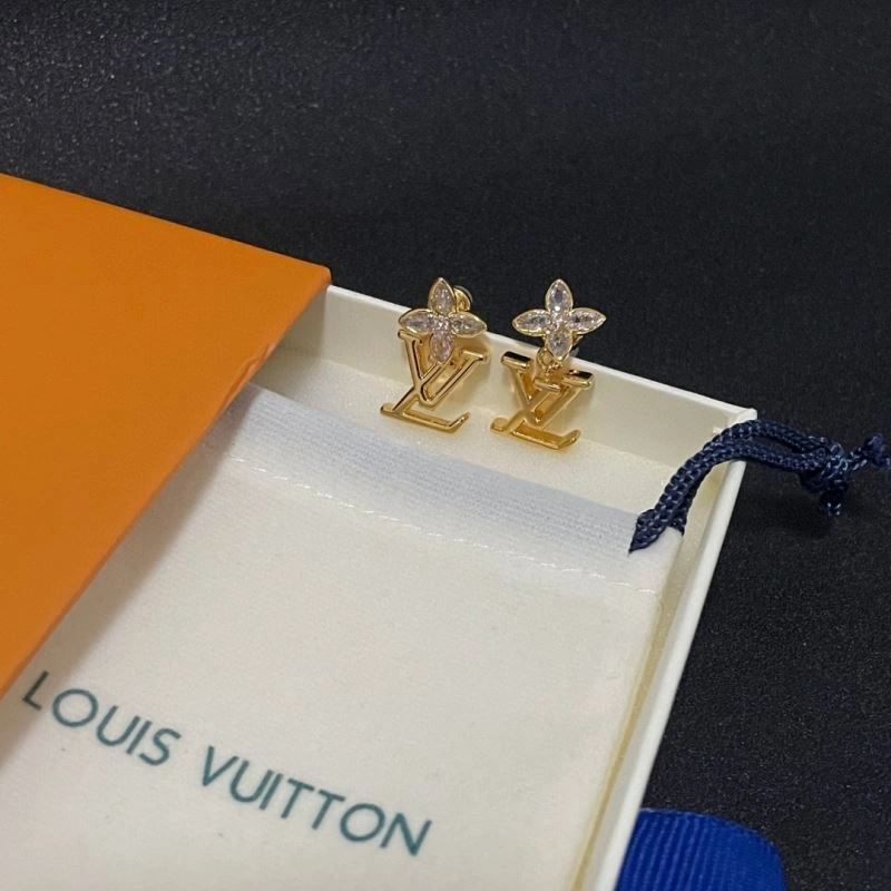 Louis Vuitton Earrings Comfortable 250205