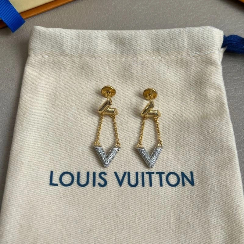 Louis Vuitton Earrings UrbanChic 250212