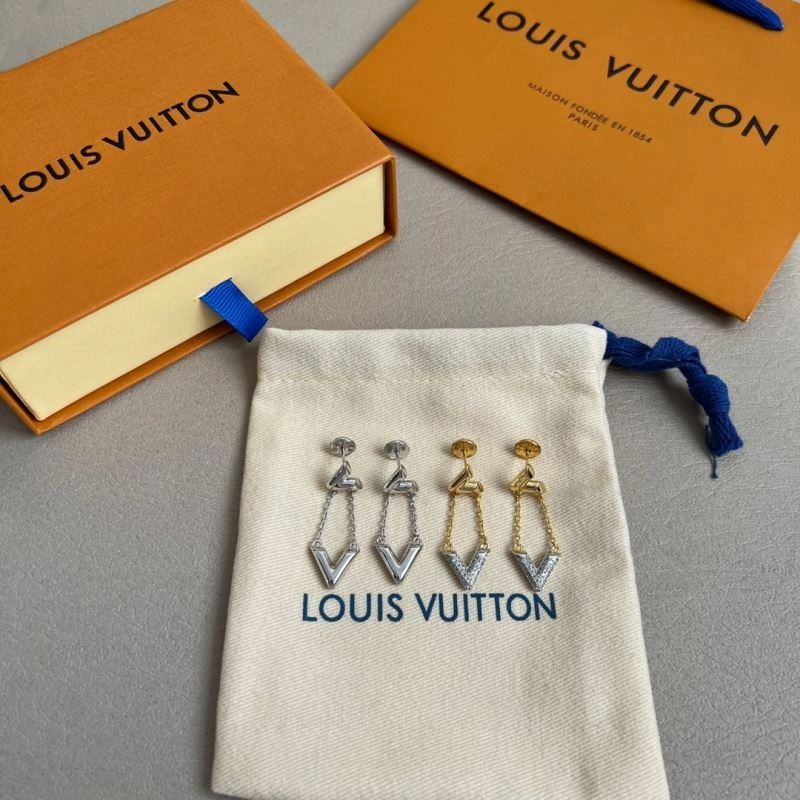 Louis Vuitton Earrings Sophisticated 250197