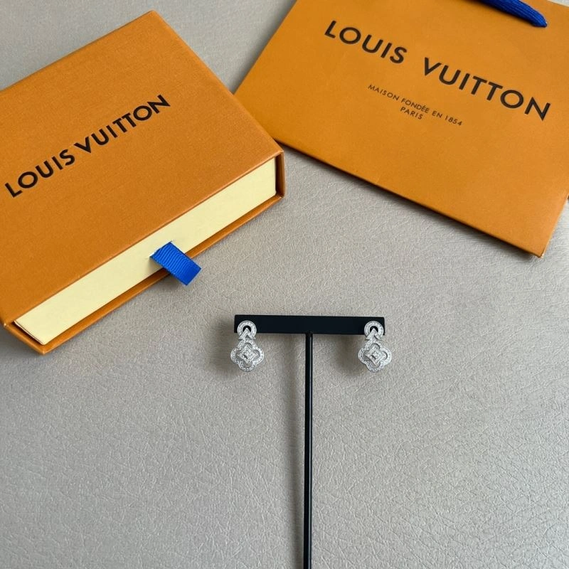 Premium Louis Vuitton Earrings 250210