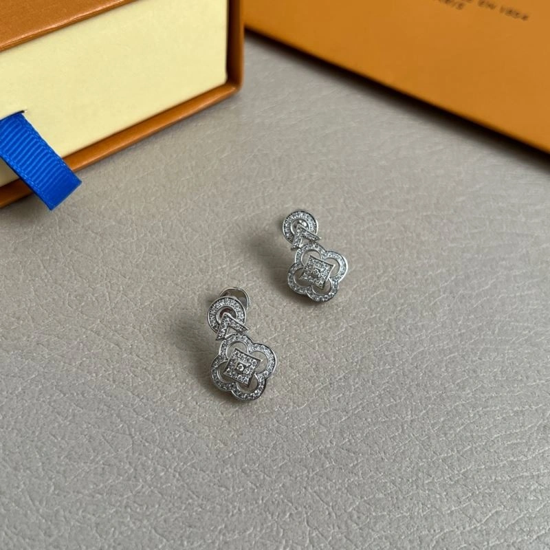 Premium Louis Vuitton Earrings 250210